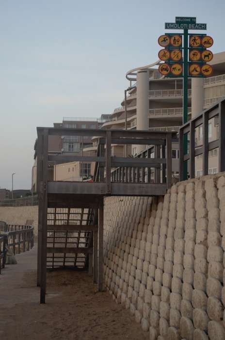 Idwala Tides - Umdloti - Step Out onto the Sand!