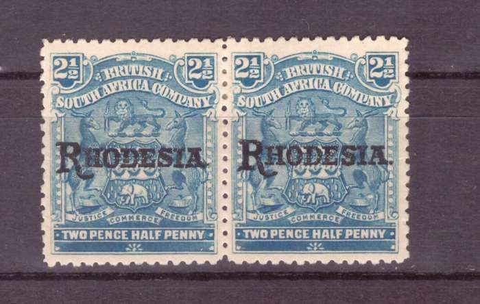 BSAC 1909 issue oveprint Rhodesia Varietis. 2.5d ``No stop`` .pair MH. SACC#99A.