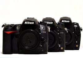 10.2   MEGAPIXELS   NIKON  D 80   BODY  ONLY !!!