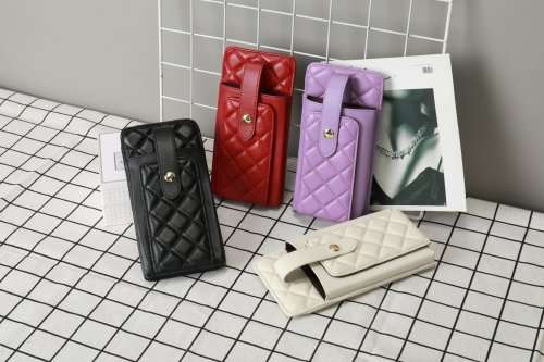 Genuine leather crossbody cell phone purse