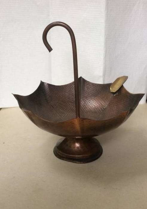 Ashtray Umbrella, Vintage collectible, tobacciana, cigarette, Italian copper plated.