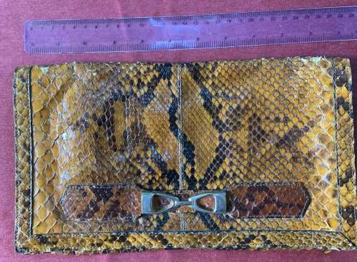 Vintage Snakeskin Envelope Clutch/Purse/Bag - Room for essentials