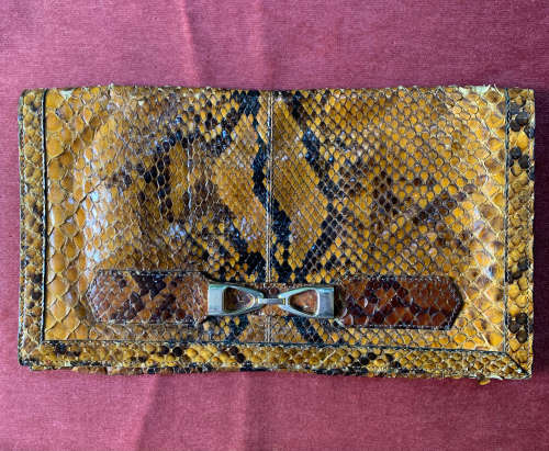 Vintage Snakeskin Envelope Clutch/Purse/Bag - Room for essentials