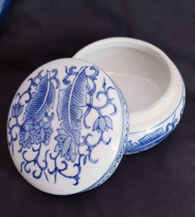 Ming Blue Genuine Trinket Round Jar MING