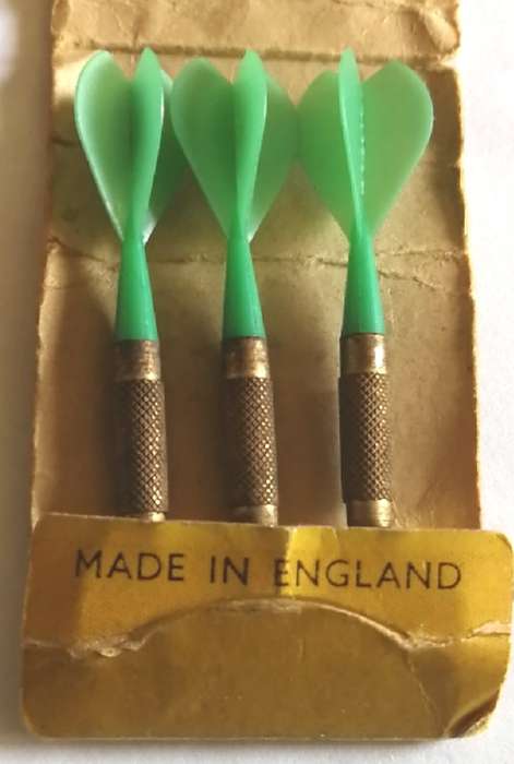 Vintage Miniature Gold Plated Golden Match Darts by Unicorn  - @@ R1 NO RESERVE