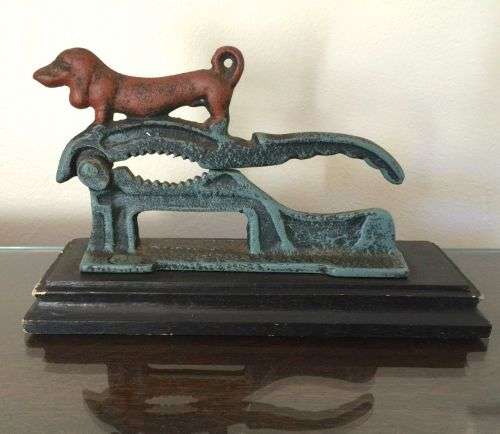Nutcracker - Sausage Dog / Daschund