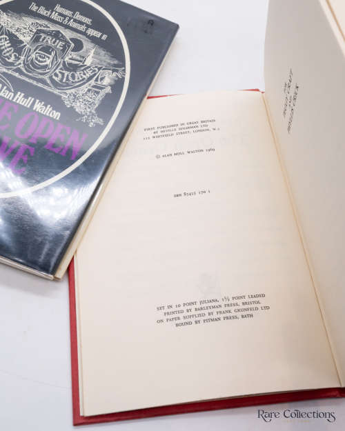 The Open Grave by Alan Hull Walton