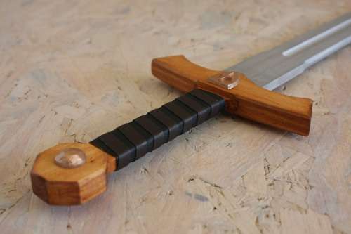 Wooden Viking Shield + 1 Wooden Crusader Sword Set