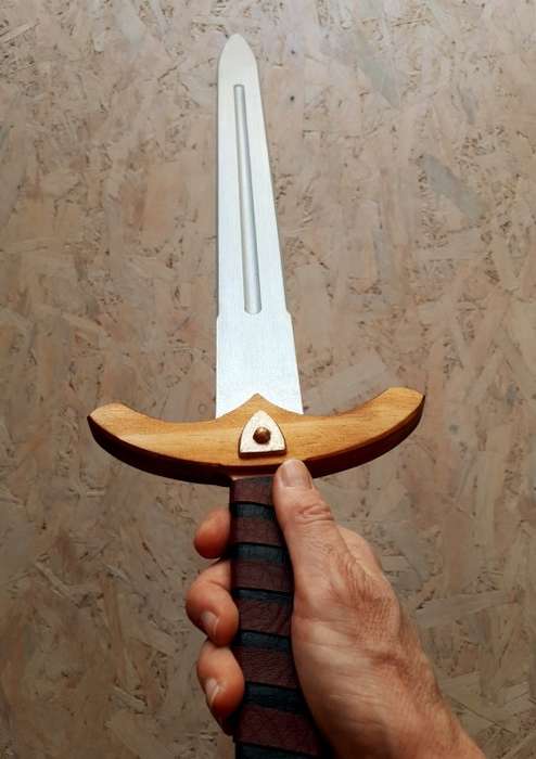 Wooden Medieval Knights Sword Toy for kids/children