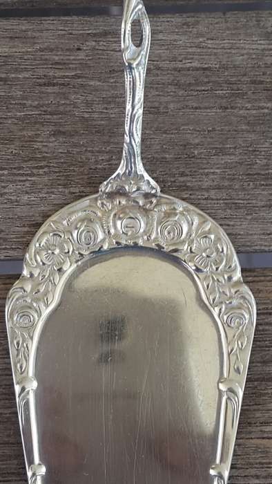 Cake Lifter and Matching Fork. Roses Motif. Silver.