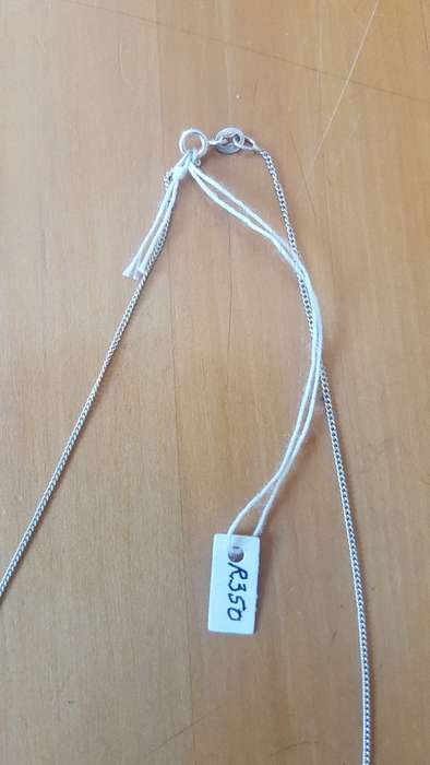 Flowers in Circle Sterling 925  Silver Pendant and Necklace