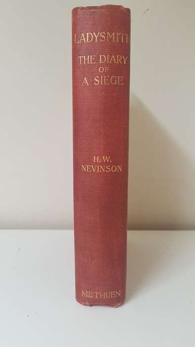 Ladysmith. The Diary of a Siege. By Nevinson, H.W.. RARE 1900 True First Edition in Red and Gilt. VG