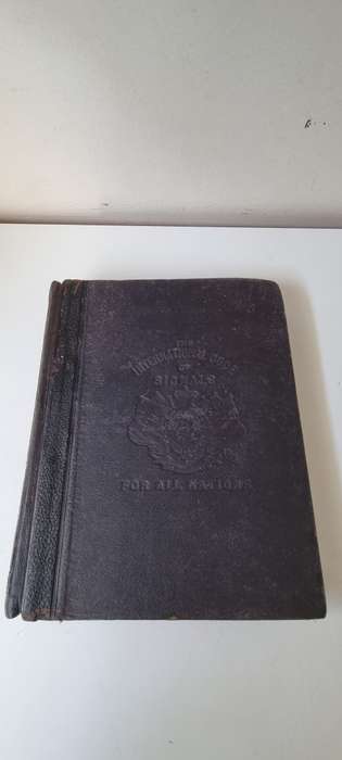 The International Code of Signals for the use of all nations. 1911. Colour flags.
