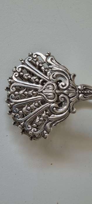 Solid Silver  0.835 German Cake , Pastry, Asparagus  Tongs. Awesome detail. Christoph Widmann. 36 g