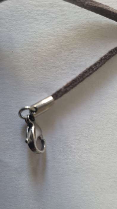 Birds singing all metal pendant leather necklace