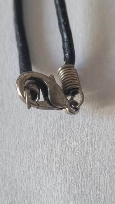 Large teardrop pendant necklace