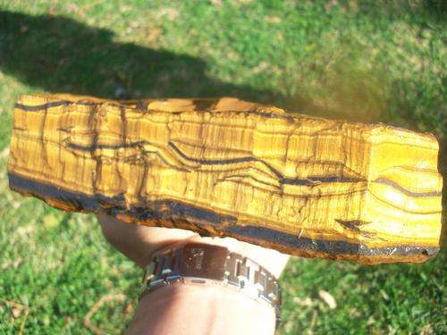 Tiger Eye Thick Huge 3.5kg  Specimen - classic deep Gold Grade  A. Only R42 post.