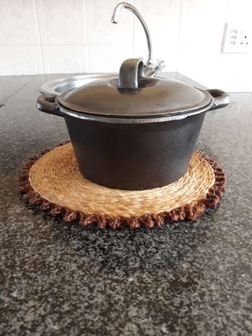 ##Gorgious cast iron pot made in Taiwan##
