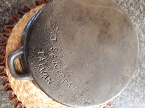 ##Gorgious cast iron pot made in Taiwan##