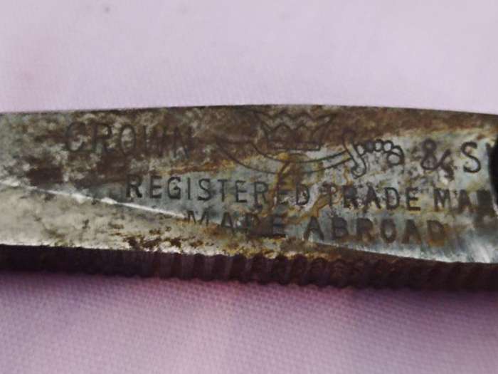 Vintage Crown Cut Throat Razor