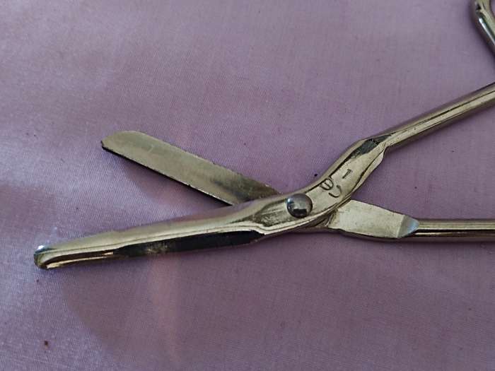 Medical Stainless steel Scissors (c)