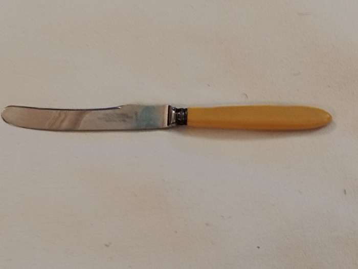 KNIFE: Stainless, Made in Sheffield England Butter/Patee knife