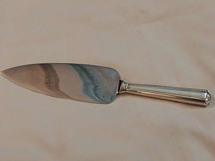 Art Deco Cooper Brothers, Rustless steel Sheffield Cake/pie lifter