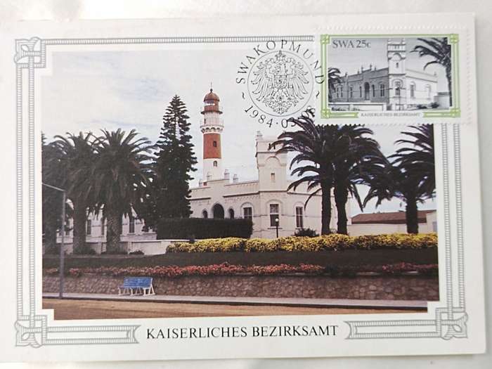 Postcard: Gebaude/Geboue/Buildings