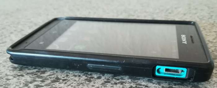 Sony ST27i (Go)