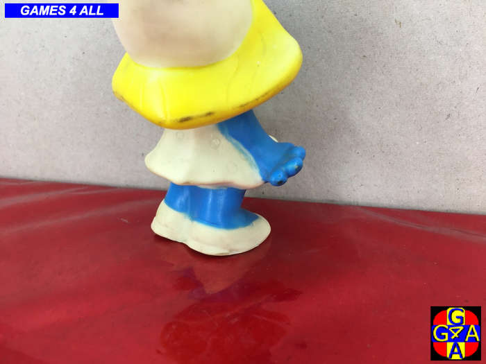 Smurfet Toothbrush Holder
