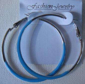 **FASHION JEWELRY BLUE HOOP EARINGS**