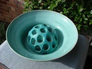 Linn Ware Bowl and Frog