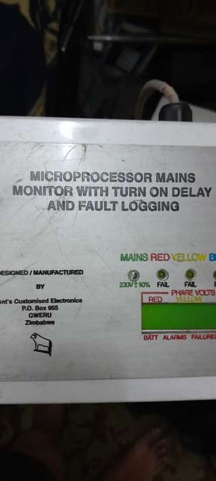 MICROPROCESSOR MAINS MONITOR