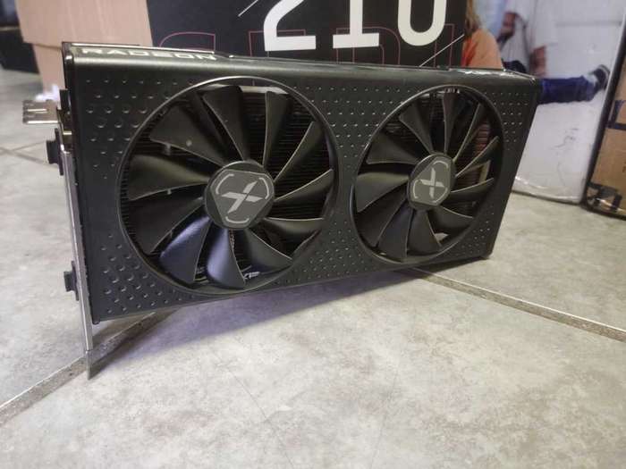 RX 6600 XT - XFX Speedster SWFT210