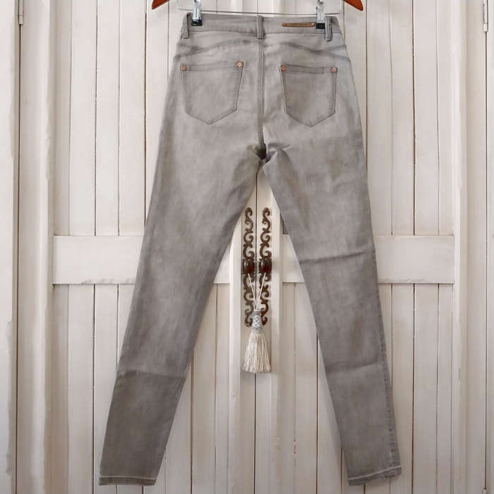 FOSCHINI NEWS DENIM LOW-RISE SKINNY STRETCH JEANS - LIGHT GREY
