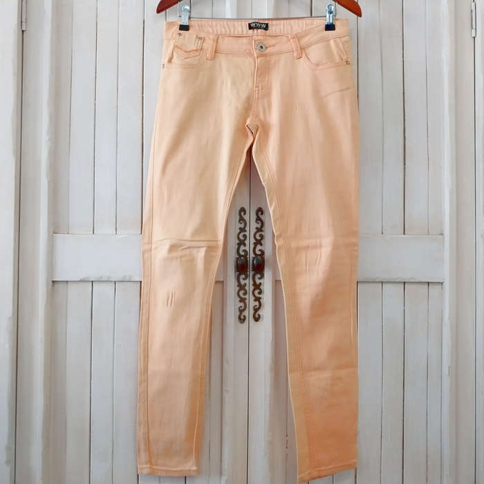 FOSCHINI WORLD WIDE WEAR LOW-RISE STRETCH SKINNY JEANS - FADED PEACH