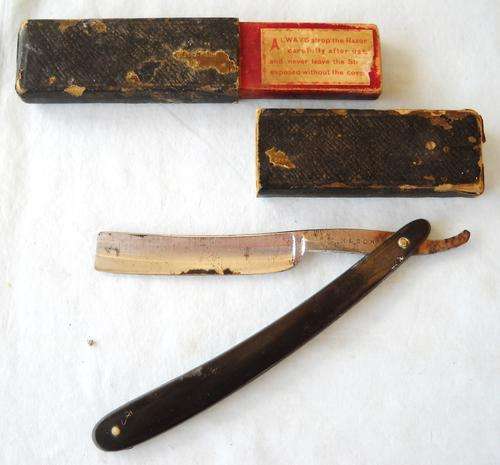 R.H.  & SONS-VINTAGE CUT THROAT RAZOR-BOXED-VERY GOOD CONDITION