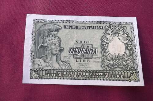 Italian 50 Lire banknote from 31/12/51 UNC condition