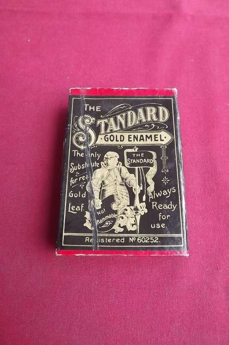 THE STANDARD GOLD ENAMEL.Need some liquid-enough powder.