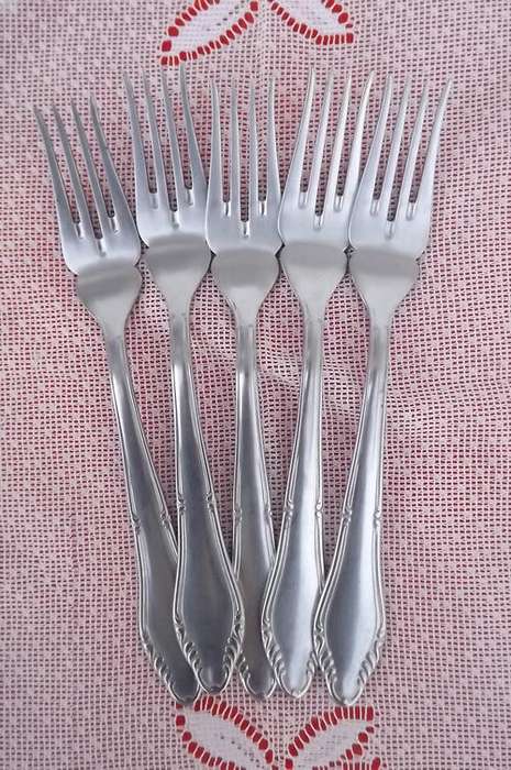 Set of 5 forks - make Violet Roneusil
