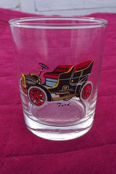 Drinking Glass with old Ford Car