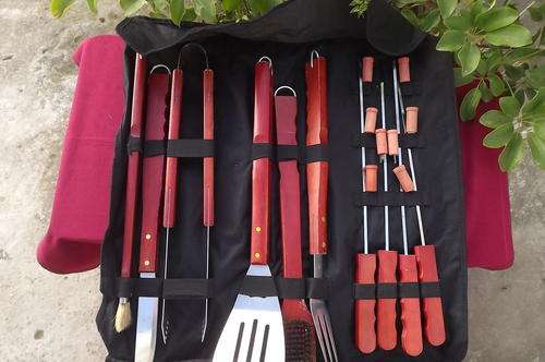 10 Piece Braai Set in carrybag.