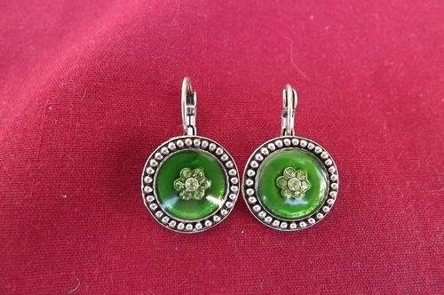 Stunning Clip On Earrings in Green with Border - very good condition