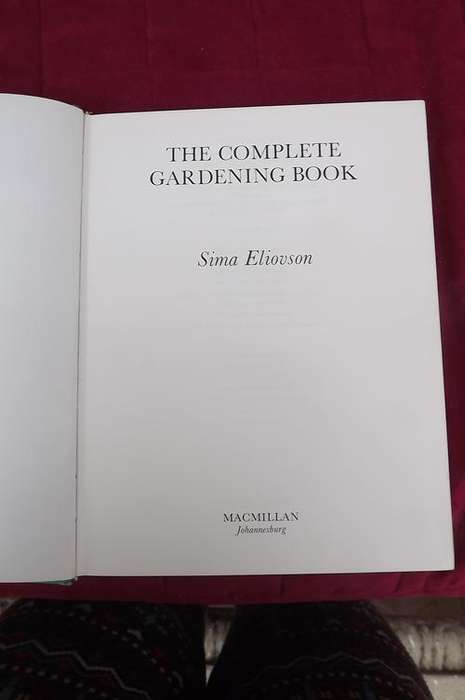 Book-The Complete gardening book by Sima Eliovson.Beautiful illustrations.Large size book