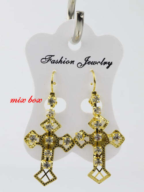 Stunning Gold Earring