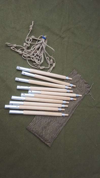 cold war era EG (DDR) strichtarn (falling rain) Zeltbahn pole and string set in camo carry bag new