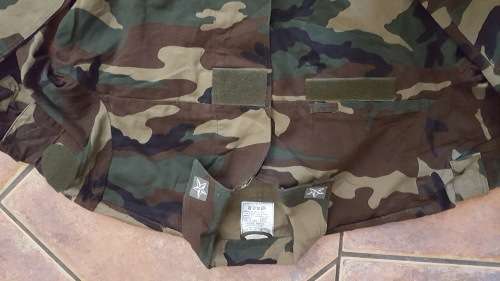 1990's (and earlier) Italian cold war era issue woodlands camo jacket/ top in size med very good mil