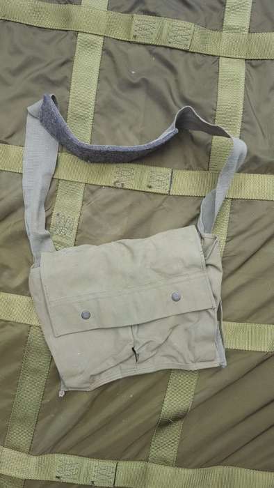 scarce SADF era canvas (disposable) Claymore ammo carry bag (used) with loose instr sheet SWA Angola