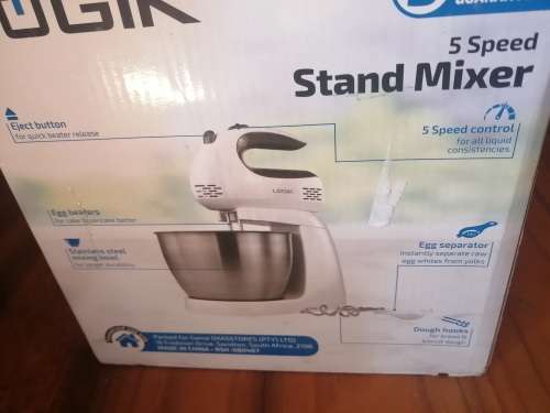 **LOT OF 3 X LOGIC 5 SPEED STAND MIXERS WITH ACCESSORIES**REPAIRS OR SPARES****