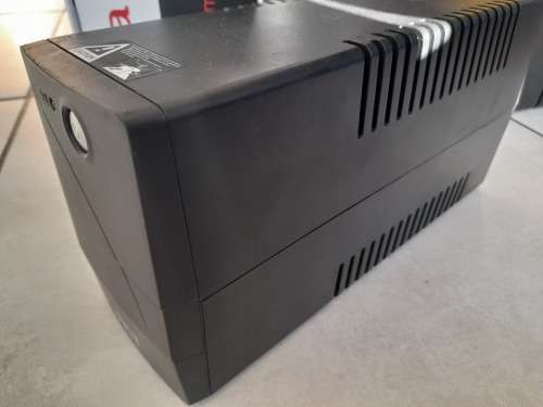**MONTH END DEAL***BULK LOT OF WIRELESS KEYBOARDS+MOUSE, ACER LAPTOP,UPS,BAG**NOT TESTED***